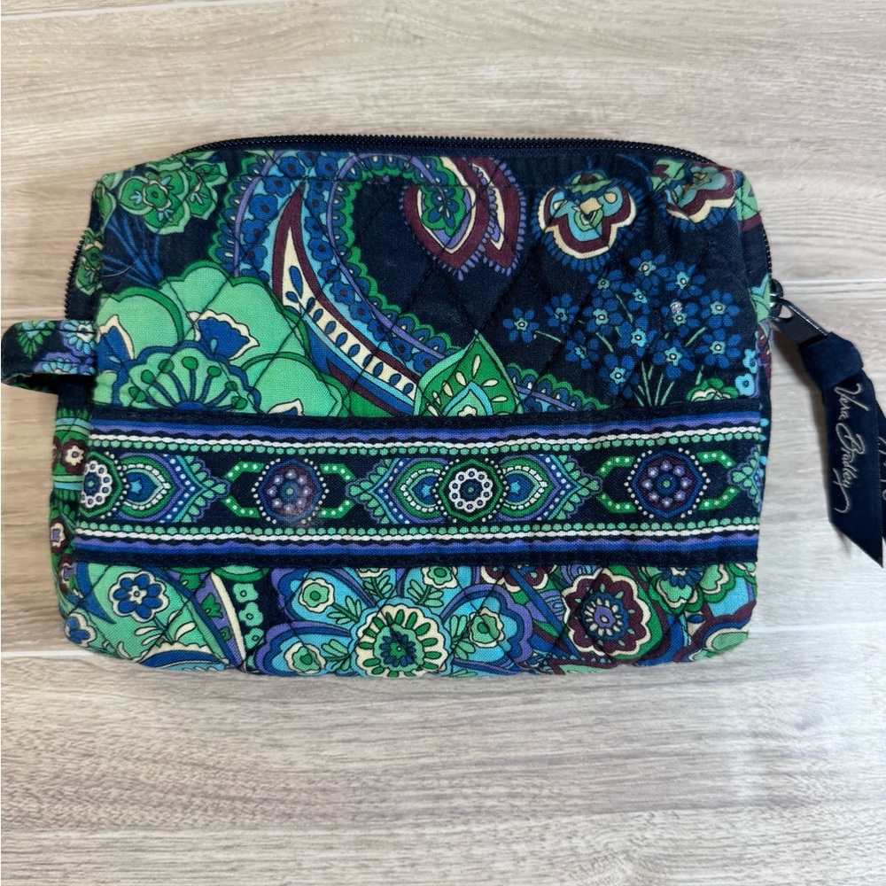 Vera Bradley makeup bag